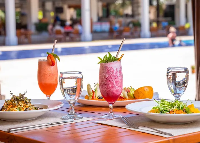 Golf Course Villa, Club & 11 Restaurants Playa Conchal